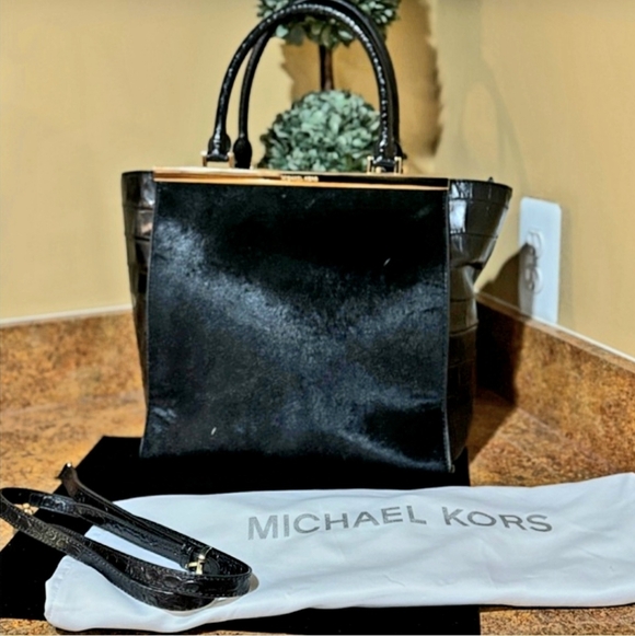 MICHAEL KORS LANA Limited Edition TOTE And Dust Bag  🔥 - Picture 2 of 13
